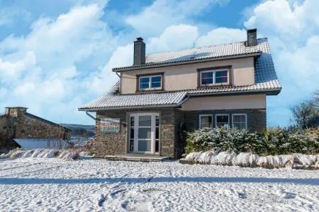 Villa Chez Mari-Jo à Trois-Ponts, sauna et terrasse : photo 38