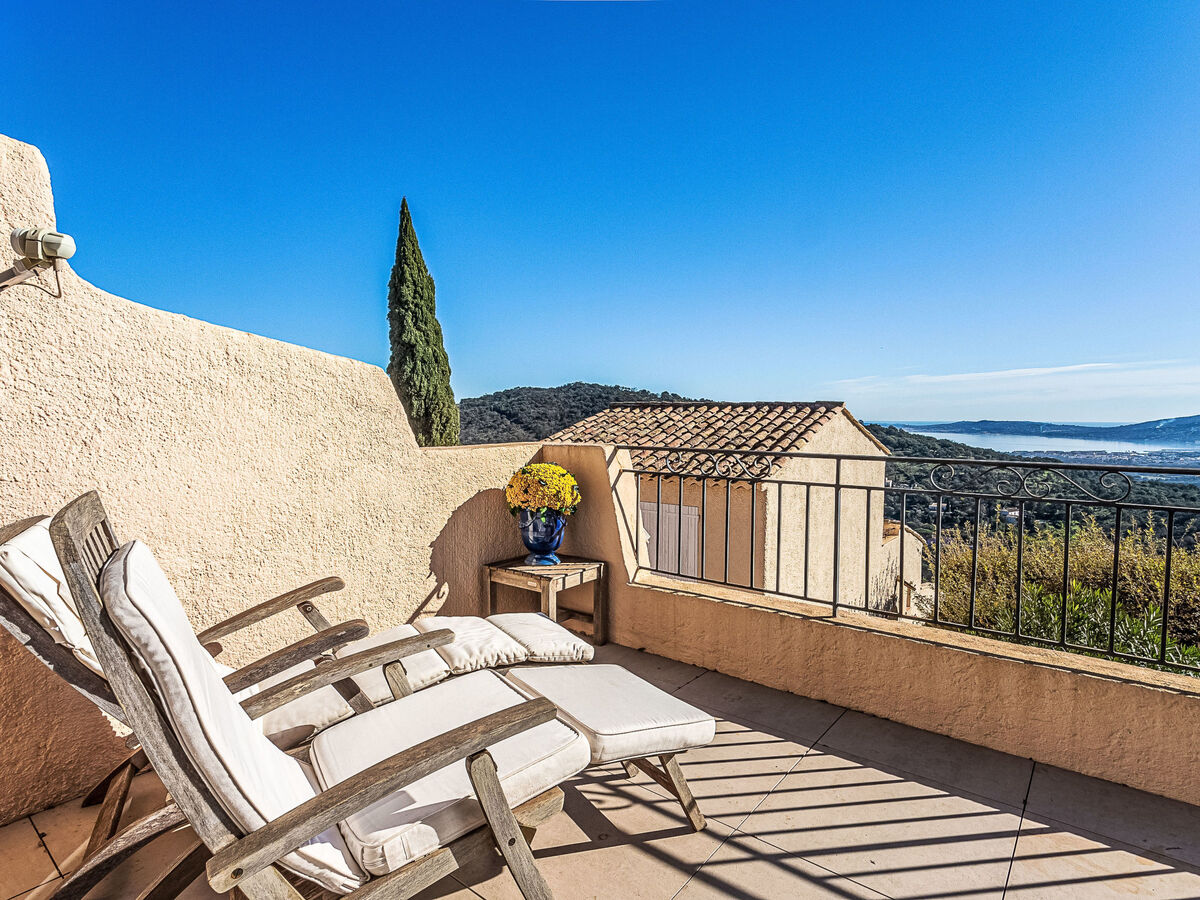 Appartement Village de Silhouette, vue mer à Grimaud - Photo 18
