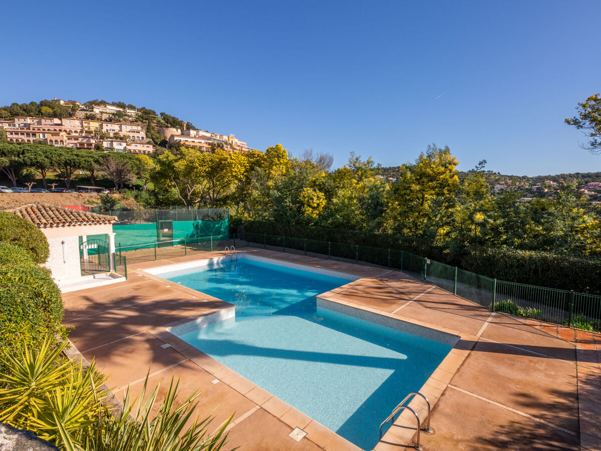 Le Bougainvillier, maison rénovée 2024 à Sainte-Maxime - Photo 19