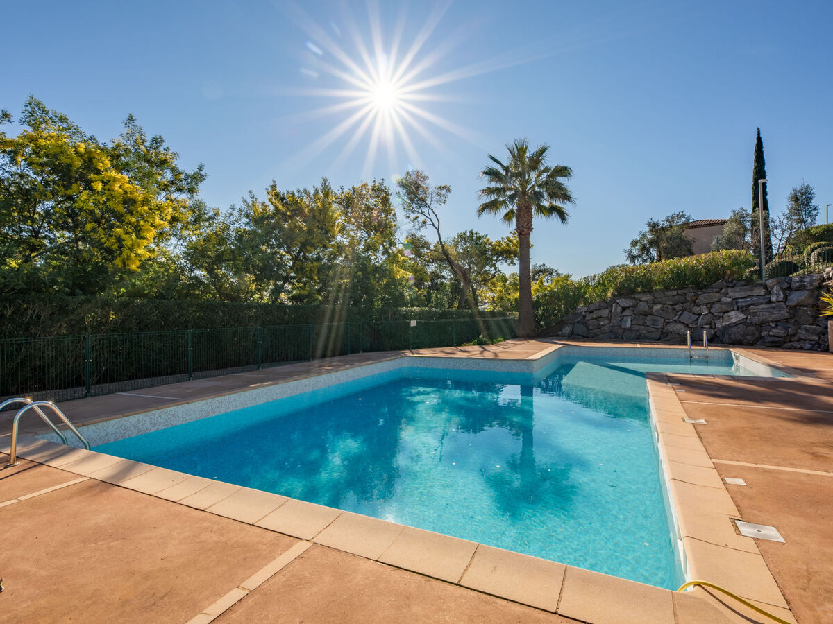 Le Bougainvillier, maison rénovée 2024 à Sainte-Maxime - Photo 21