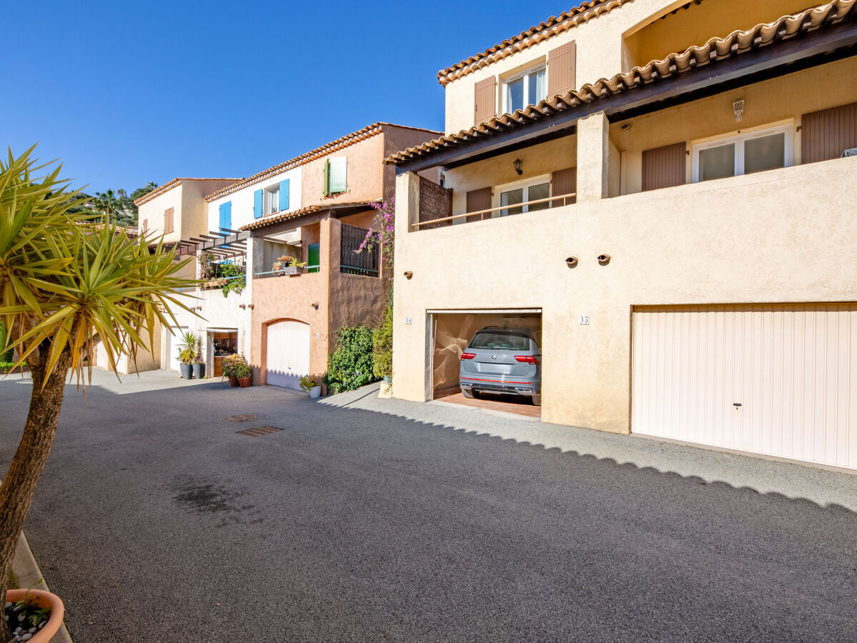 Le Bougainvillier, maison rénovée 2024 à Sainte-Maxime - Photo 22