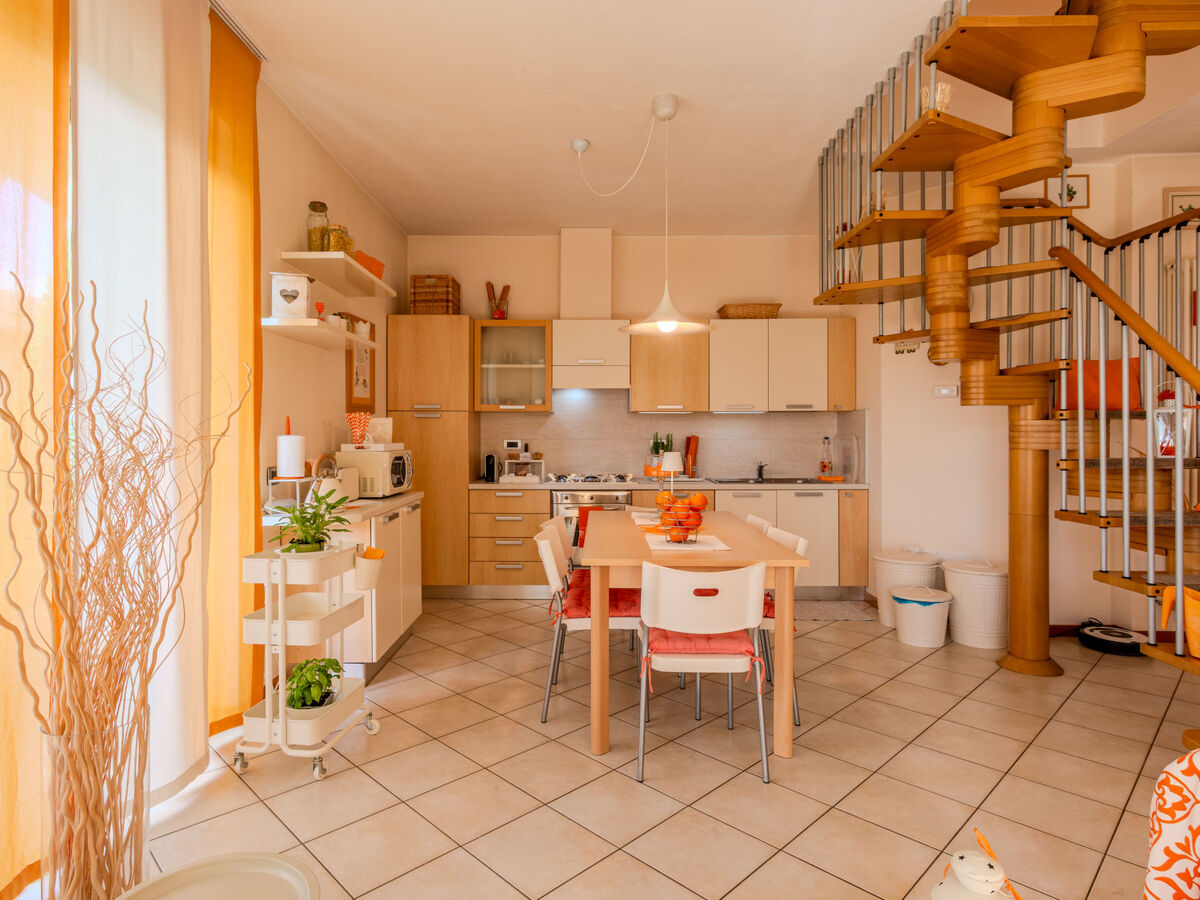 Maison Aurora à Colico, vue lac et balcon - Photo 15