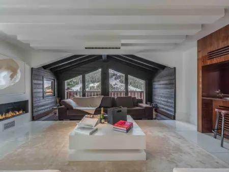 Appartement 2 chambres au centre de Courchevel avec parking et WIFI : photo 2