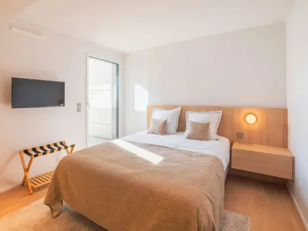 Appartement de prestige 5 chambres au centre-ville avec WiFi et parking - Photo 12