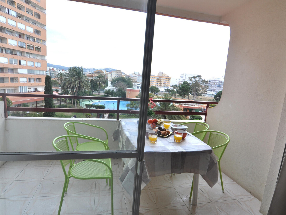 Studio 28 m² avec piscine à Roses, 1,5 km plage - Photo 2