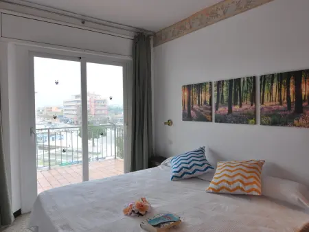 Appartement 2 ch, 300 m plage Santa Margarita, Roses : photo 10