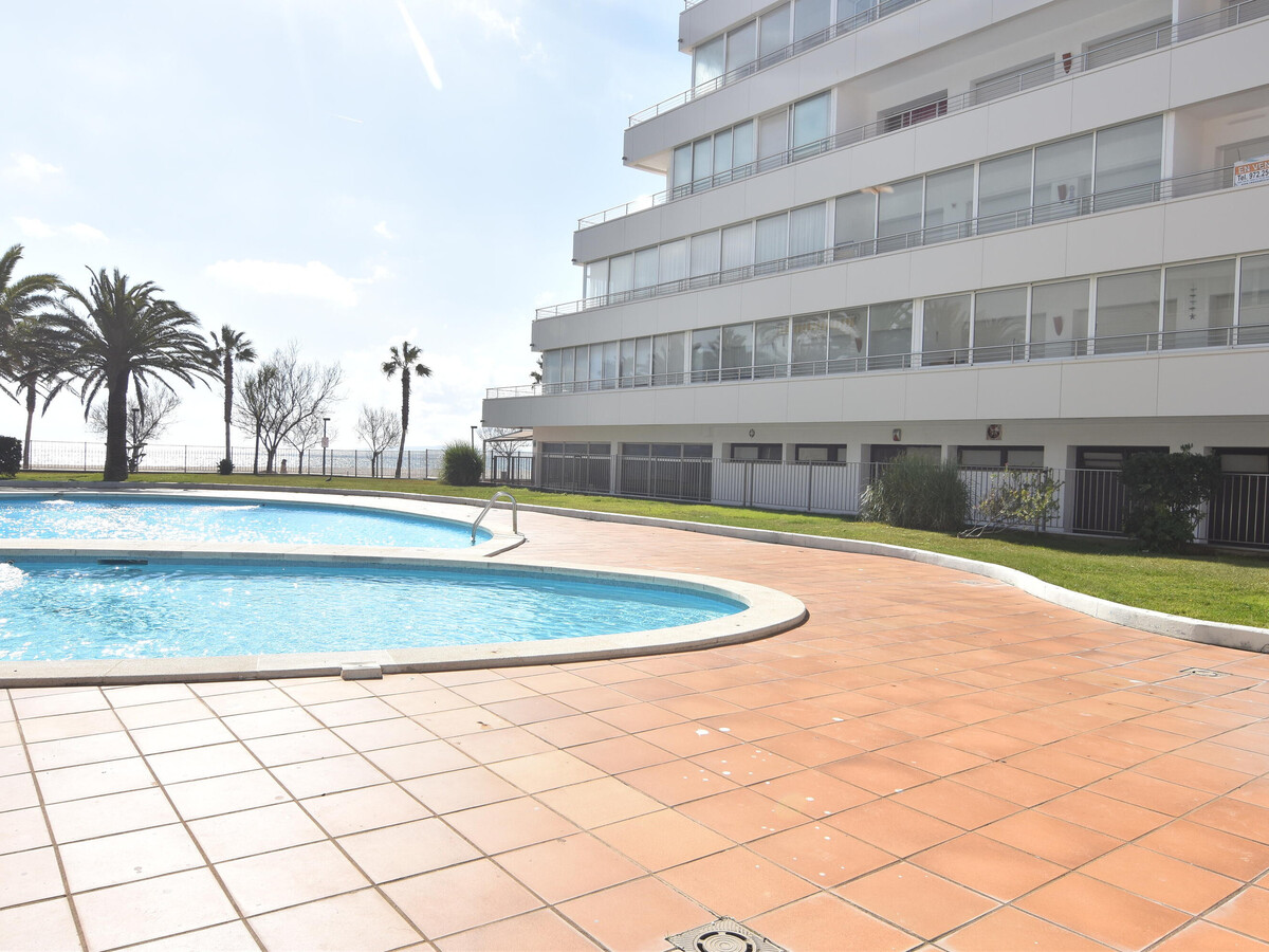 Studio face mer à Roses, piscine et terrasse - Photo 32