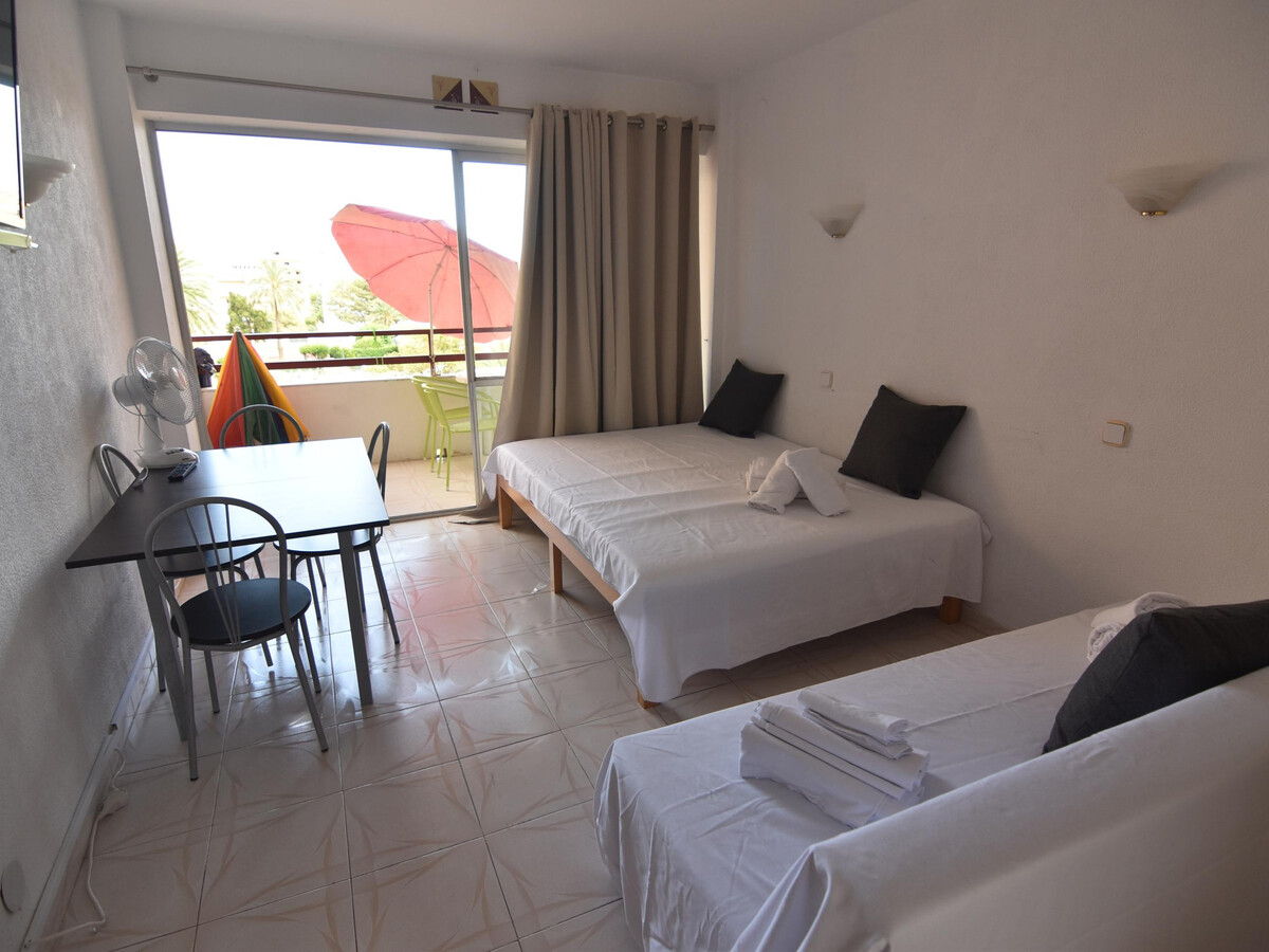 Studio 28 m² à Roses, 1,5 km plage, piscine commune - Photo 7