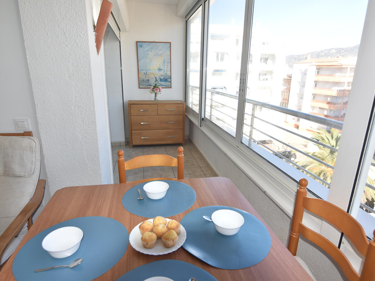 Appartement face à la plage à Roses, piscine et terrasse - Photo 2