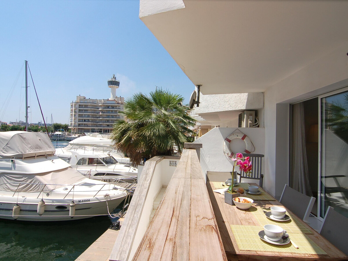 Appartement 2 chambres à 1,1 km de la plage - Photo 3