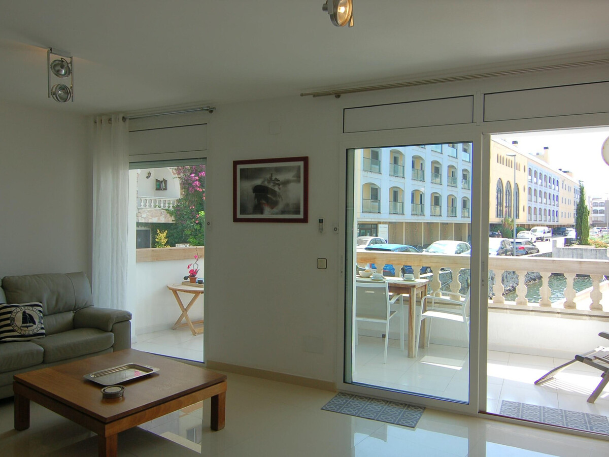 Appartement 2 chambres à 1,1 km de la plage - Photo 7