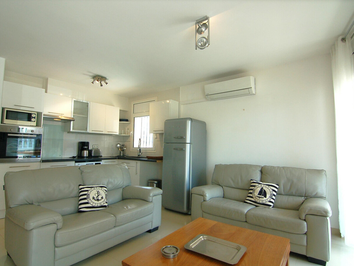 Appartement 2 chambres à 1,1 km de la plage - Photo 11