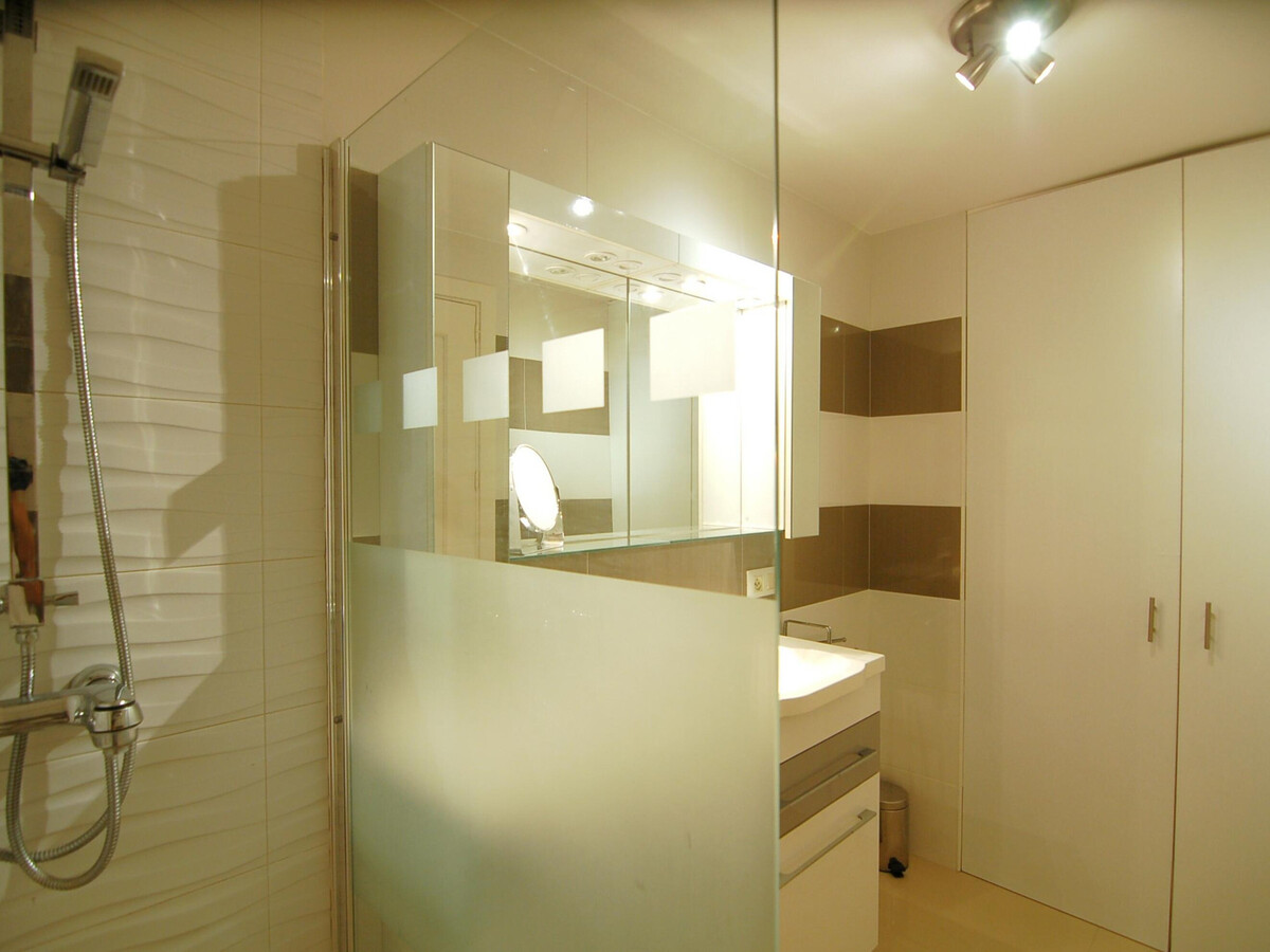 Appartement 2 chambres à 1,1 km de la plage - Photo 23