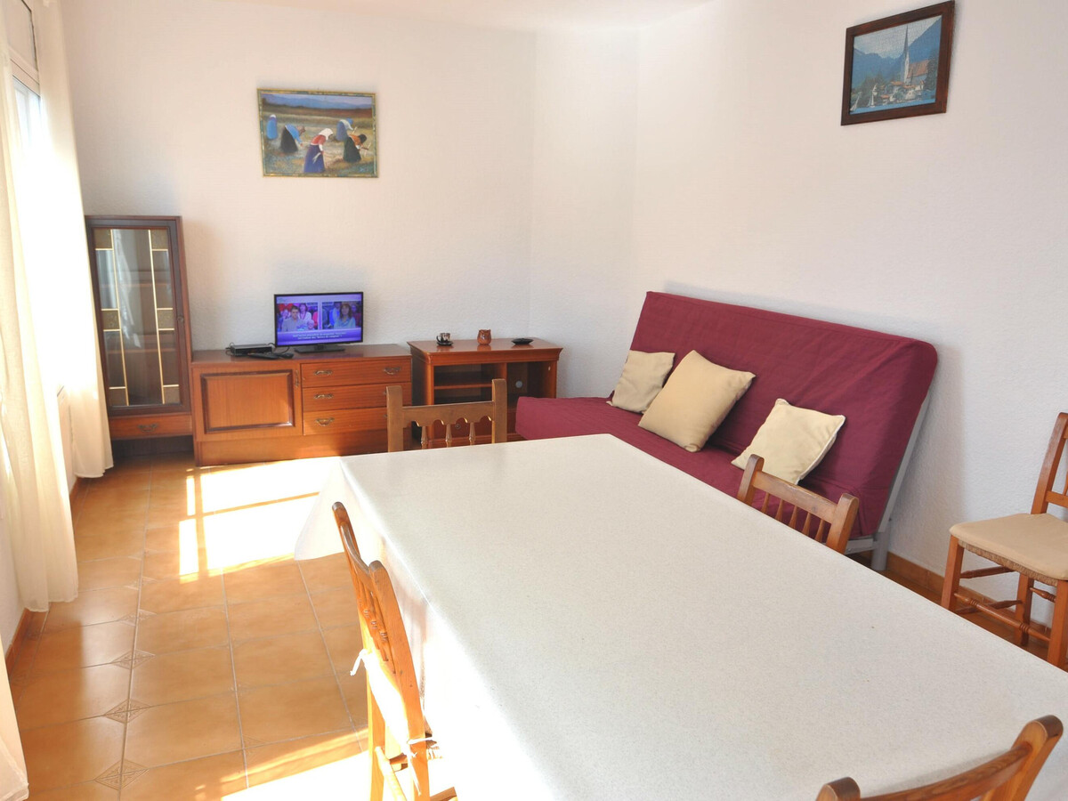Appartement 2 chambres Roses, 400m plage, piscine - Photo 4