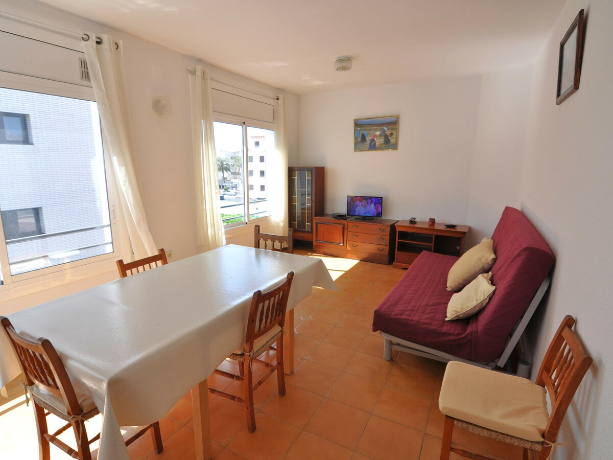 Appartement 2 chambres Roses, 400m plage, piscine - Photo 6