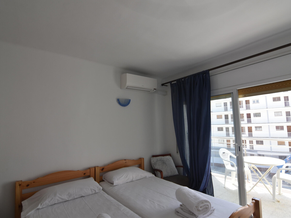 Studio 25 m² à Roses, 50 m de la plage Santa Margarita - Photo 12