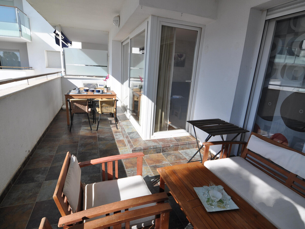 Appartement 1 chambre Roses, 45 m², piscine à 1,5 km plage - Photo 7
