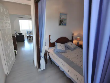 Studio 100 m de la plage à Roses, vue mer : photo 11