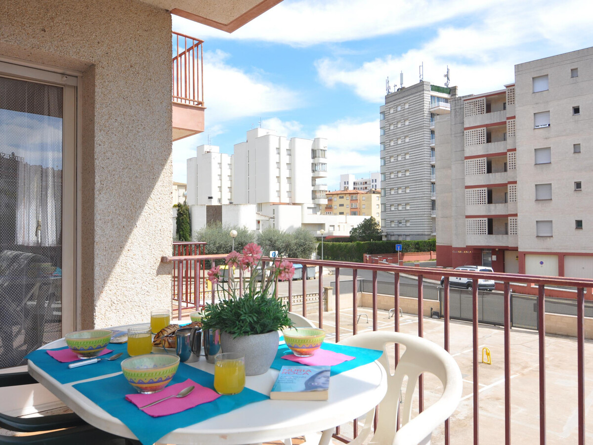 Appartement 4 pers à 400m plage, terrasse et parking - Photo 3