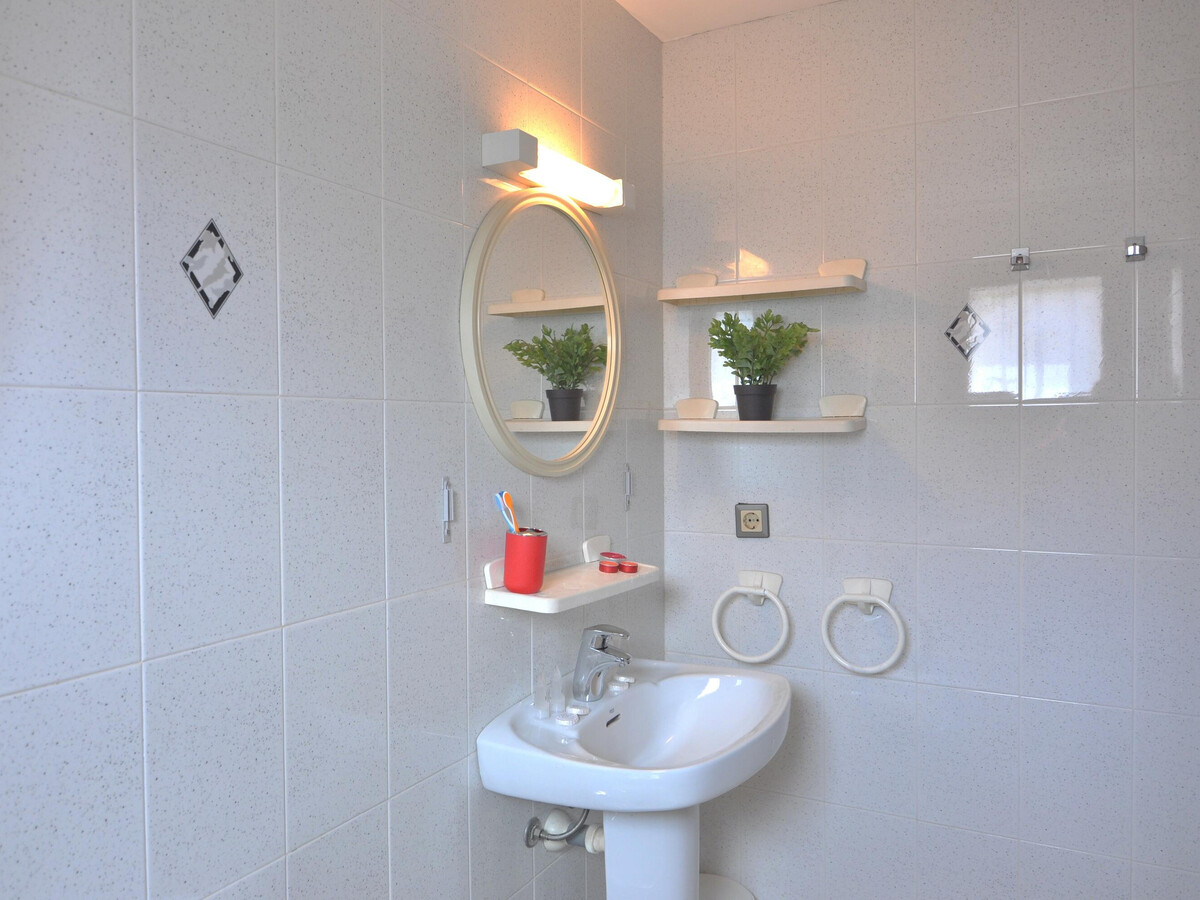 Appartement 4 pers à 400m plage, terrasse et parking - Photo 18