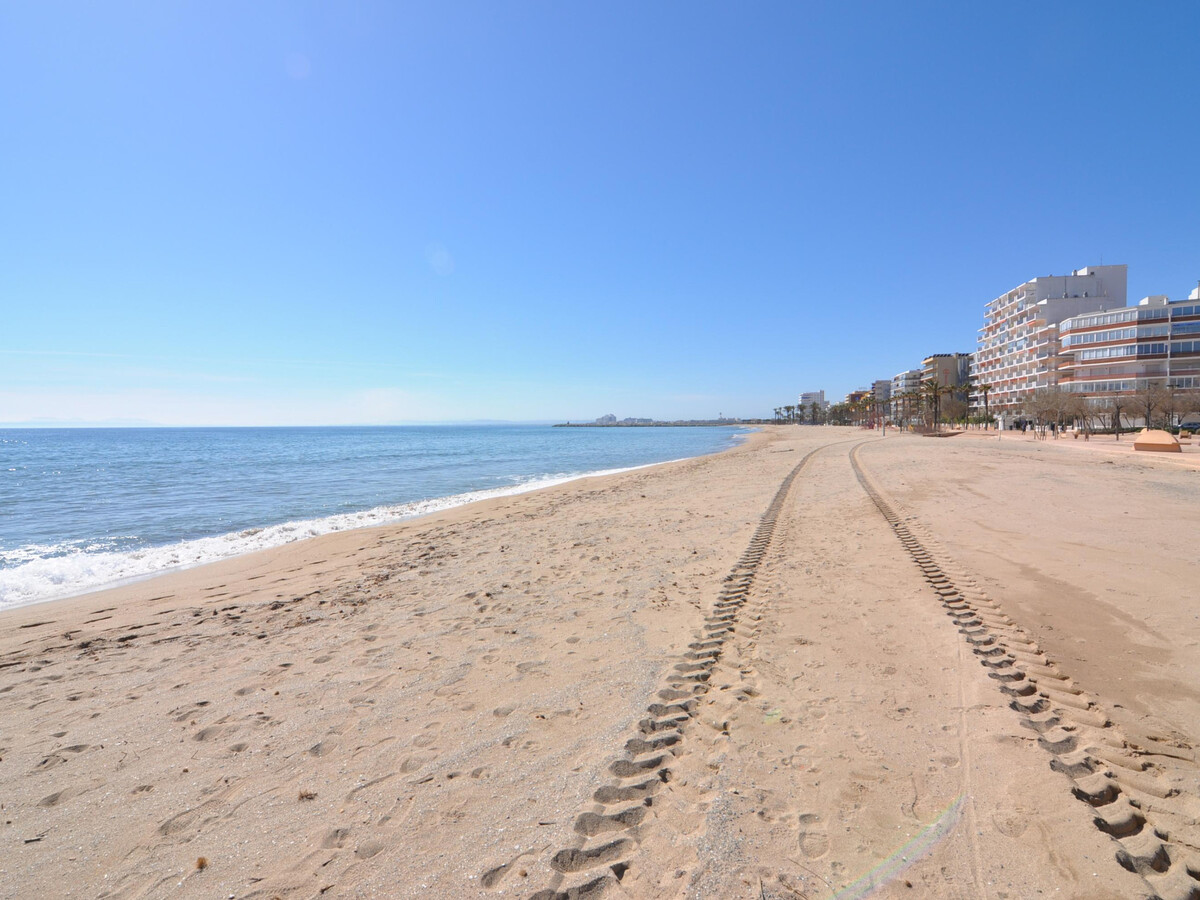 Studio en front de mer à Roses, 20 m² à 20 m de la plage - Photo 23