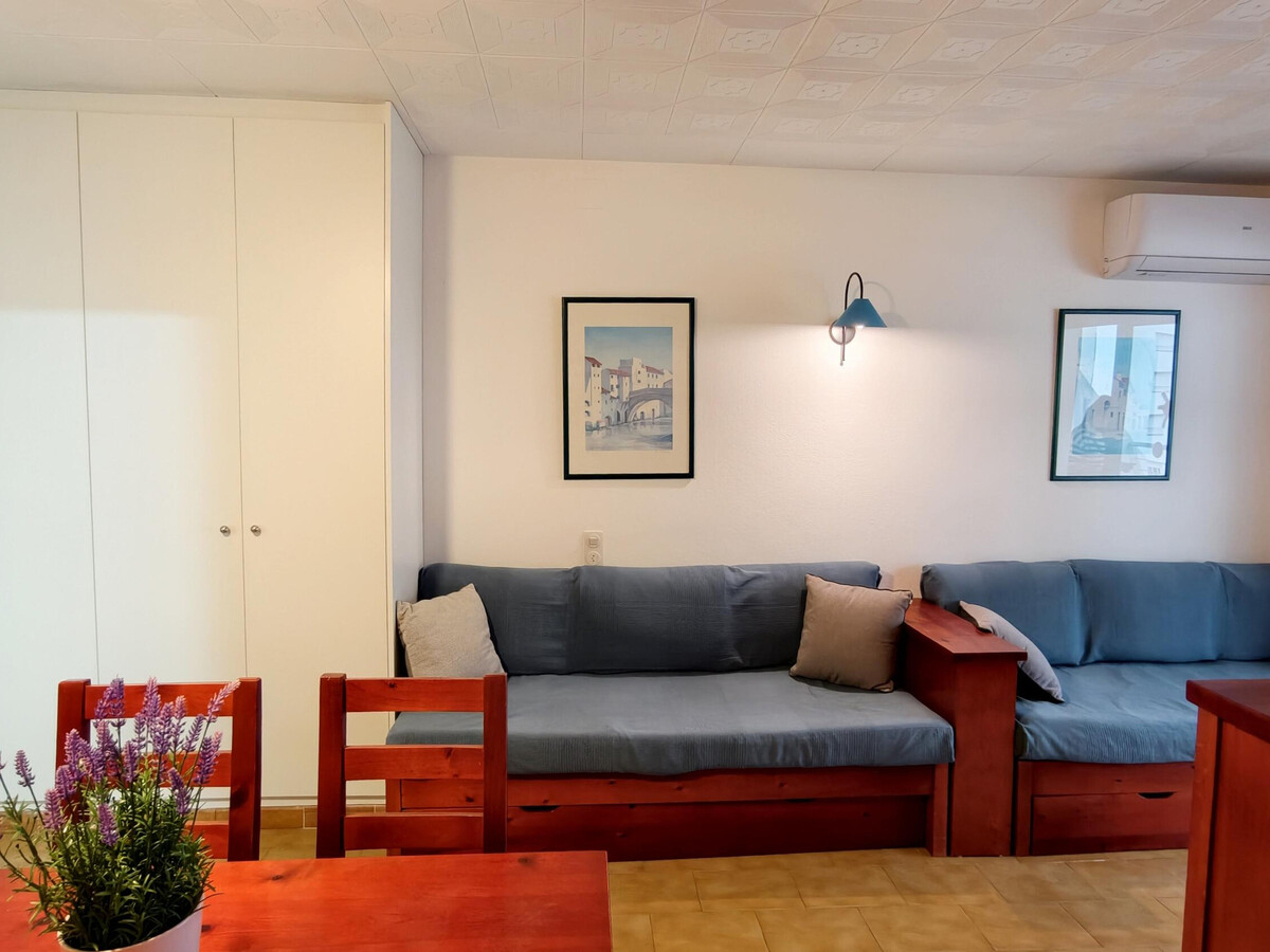 Studio 32 m² à Roses, 400 m plage, terrasse 6 m² - Photo 6