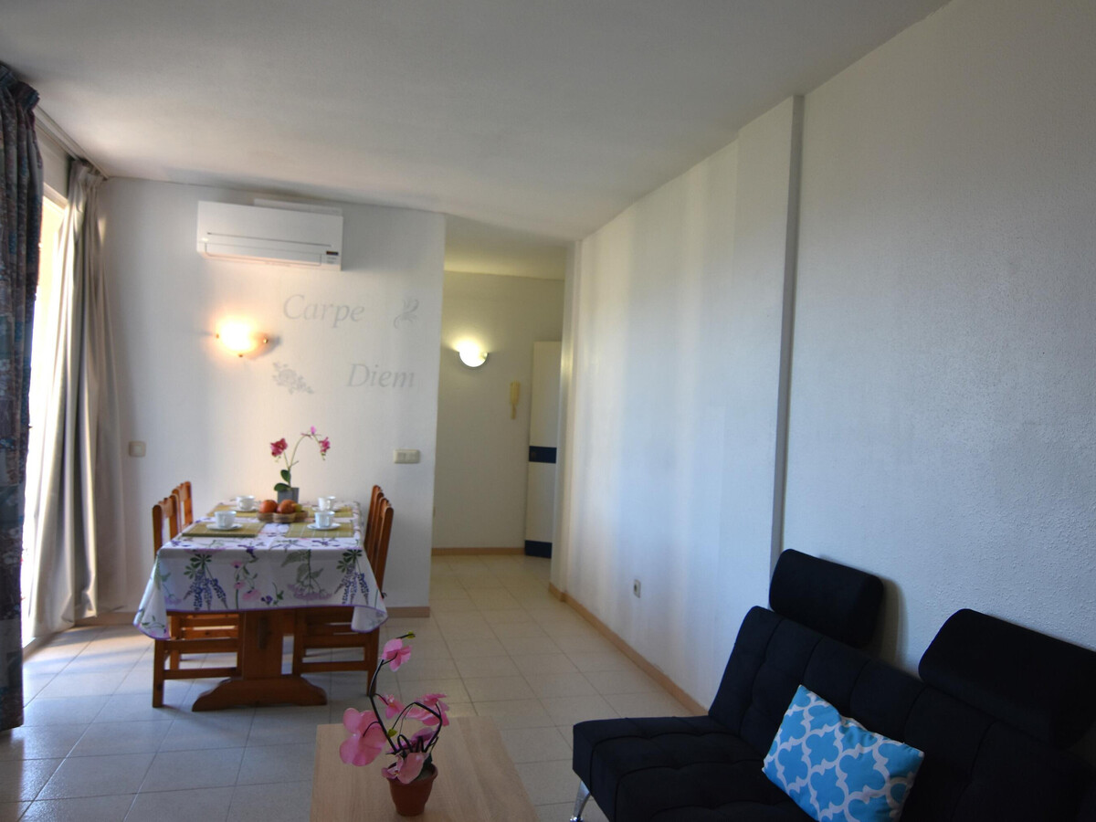 Appartement 2 chambres Roses, 1,4 km plage, piscine - Photo 6