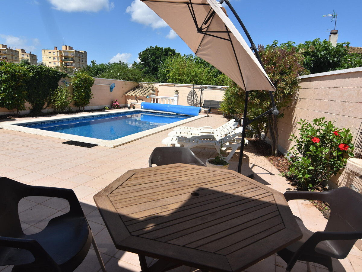 Villa 4 chambres Roses : piscine privée, 1,2 km plage - Photo 3