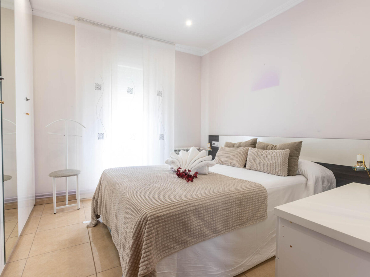 Villa 4 chambres Roses : piscine privée, 1,2 km plage - Photo 29