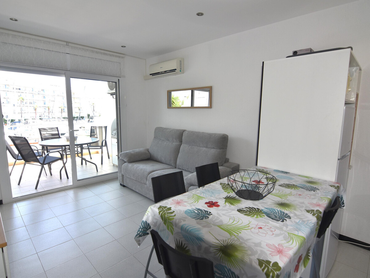 Appartement 1 chambre avec terrasse, 1,5 km plage Roses - Photo 7