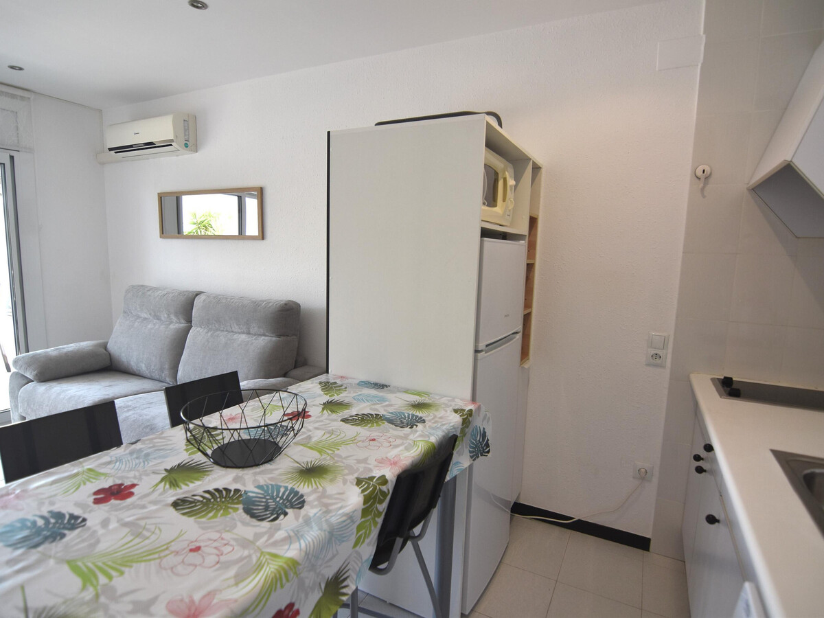 Appartement 1 chambre avec terrasse, 1,5 km plage Roses - Photo 9