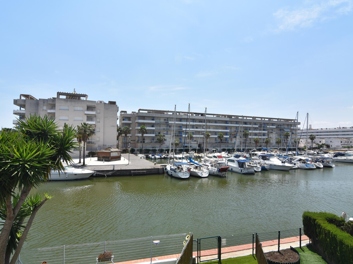 Appartement 1 chambre avec terrasse, 1,5 km plage Roses - Photo 17