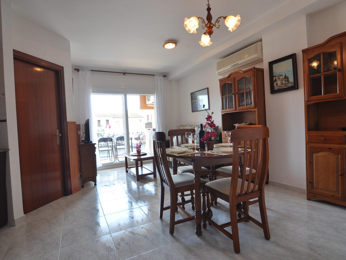 Appartement 2 chambres à 2 km de la plage d'Empuriabrava - Photo 5