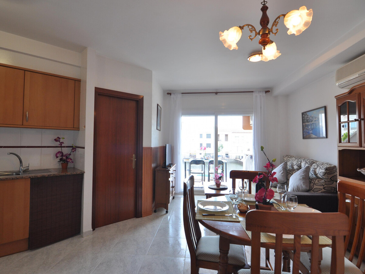 Appartement 2 chambres à 2 km de la plage d'Empuriabrava - Photo 6