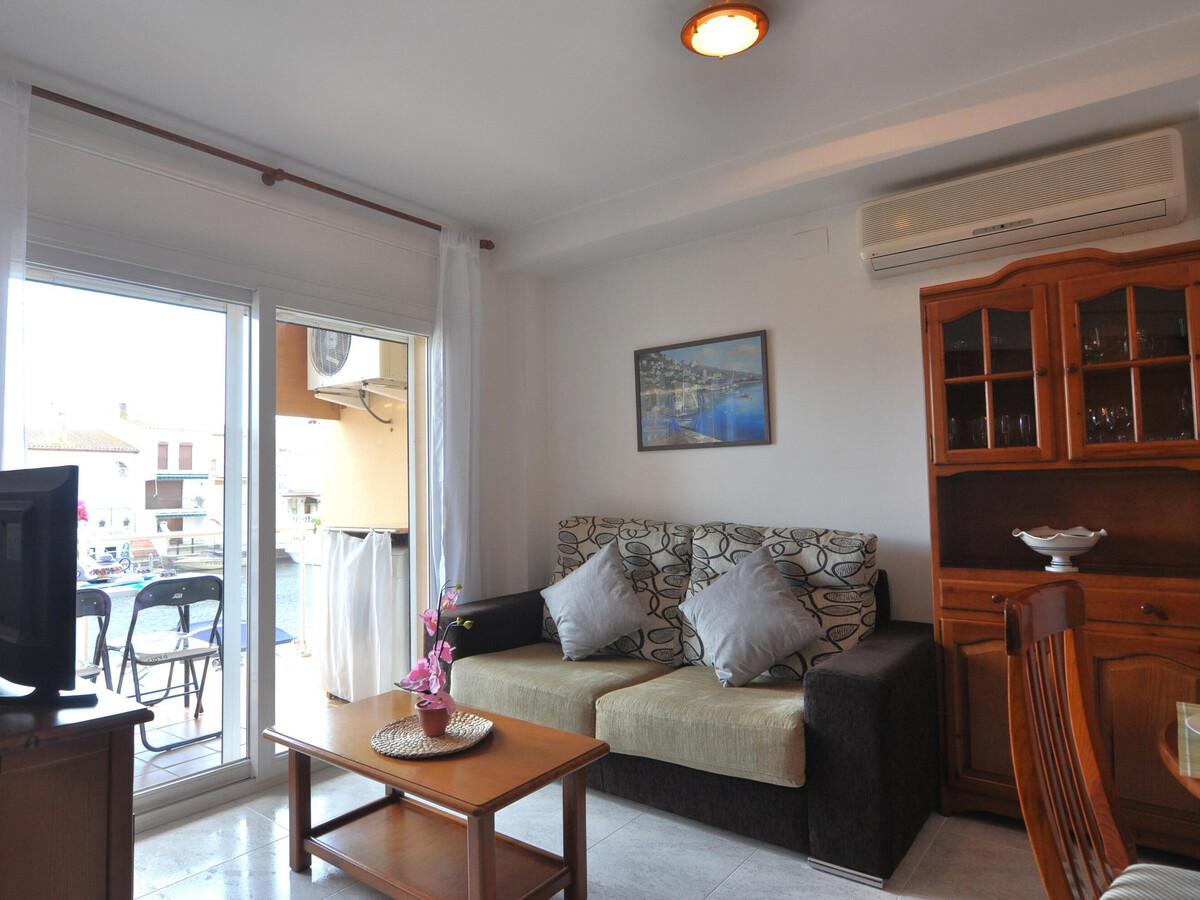 Appartement 2 chambres à 2 km de la plage d'Empuriabrava - Photo 7