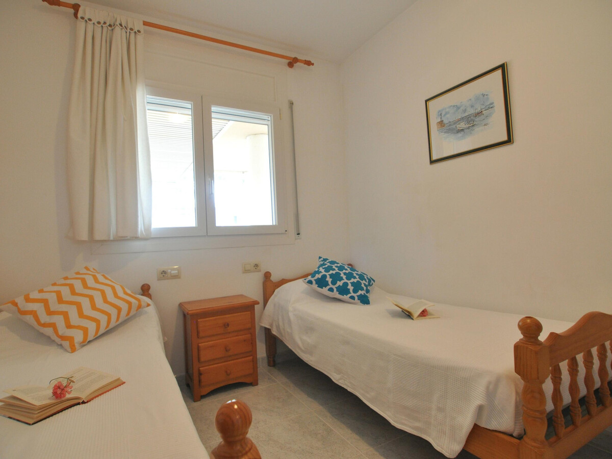 Appartement 2 chambres à 2 km de la plage d'Empuriabrava - Photo 16