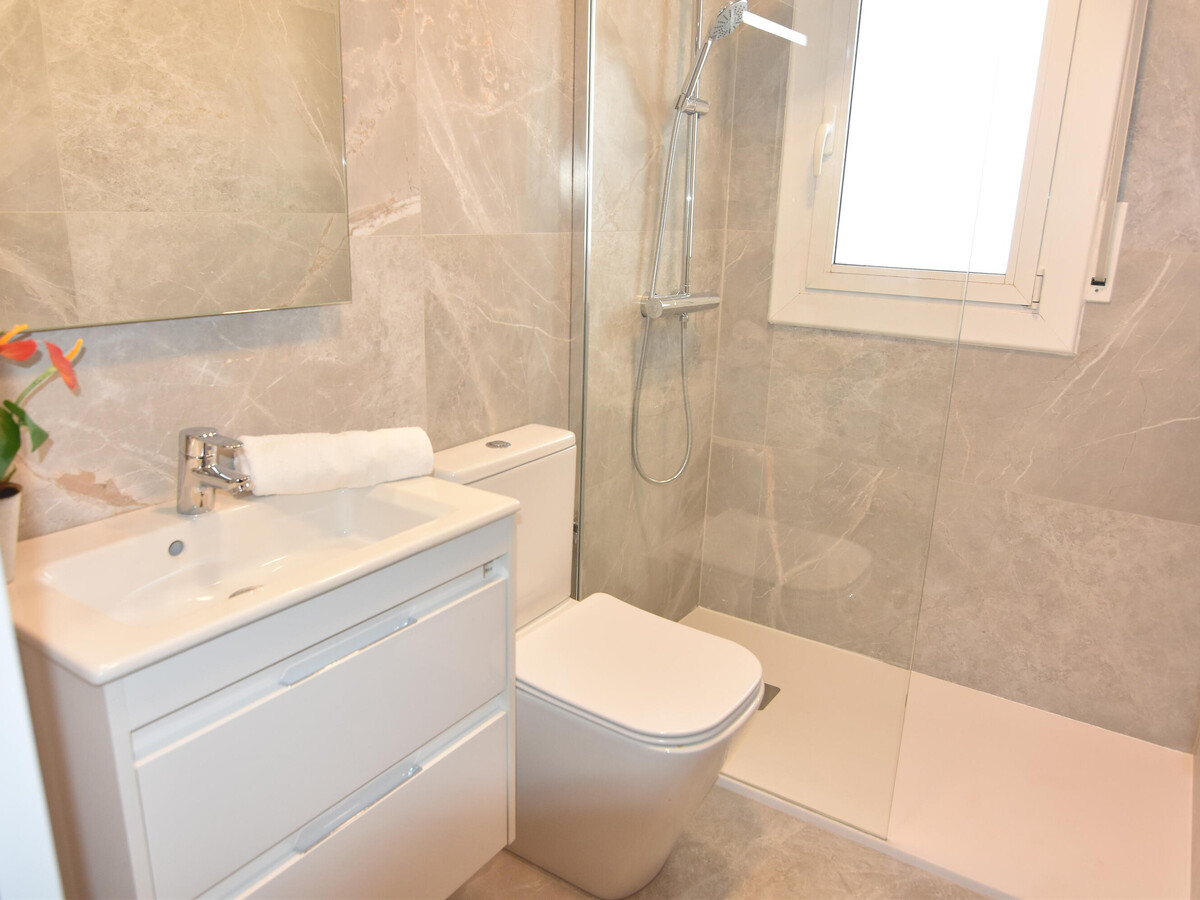 Appartement 50 m² face à la plage de Santa Margarita - Photo 17