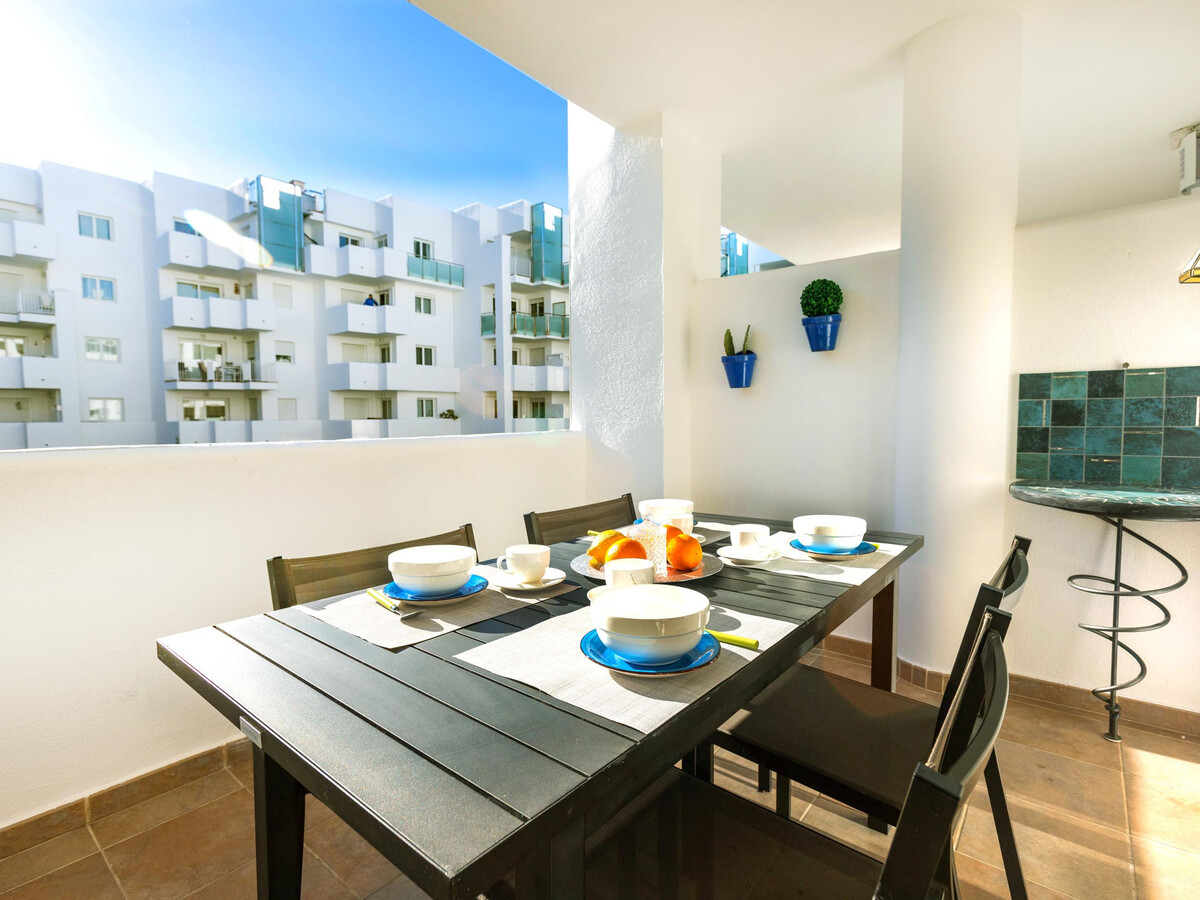 Appartement 4 pers à Roses, 1,6 km plage, piscine - Photo 3