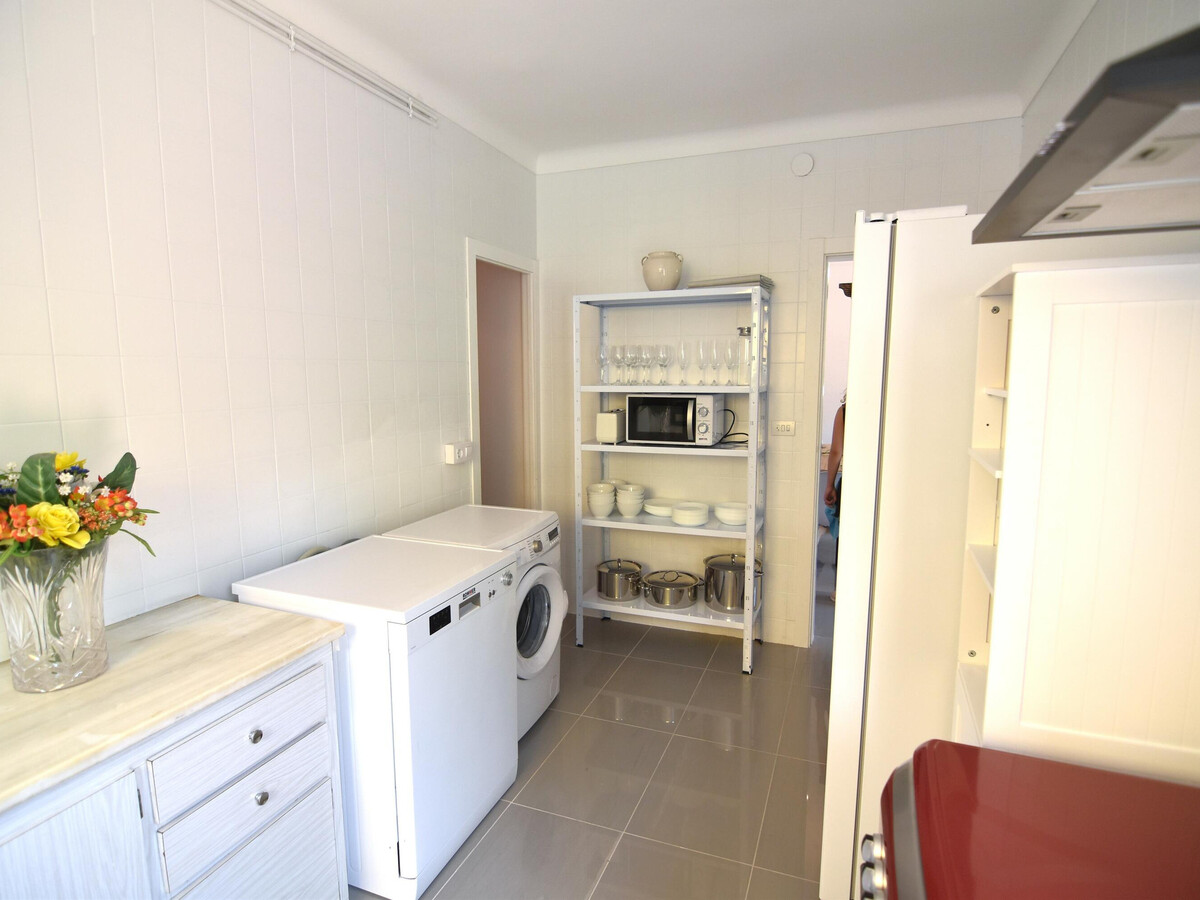 Villa 12 personnes à Roses, 400 m de la plage - Photo 12