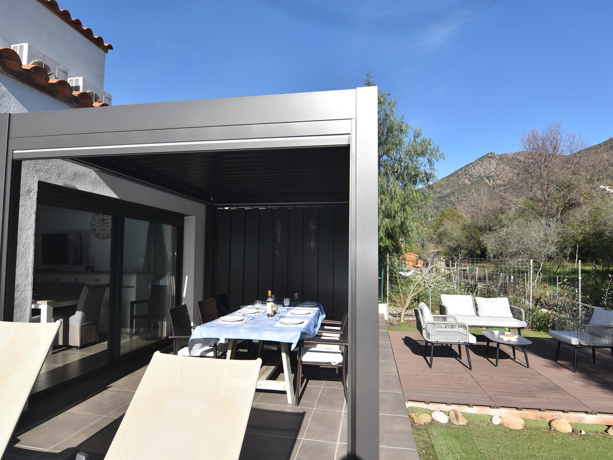 Villa 4 chambres Roses avec piscine privée, 3 km plage - Photo 4