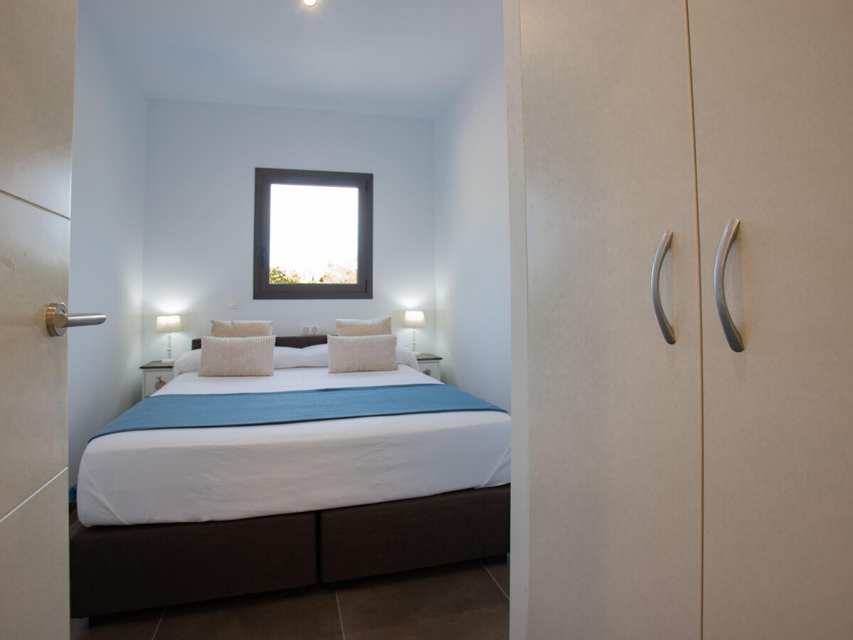Villa 4 chambres Roses avec piscine privée, 3 km plage - Photo 27