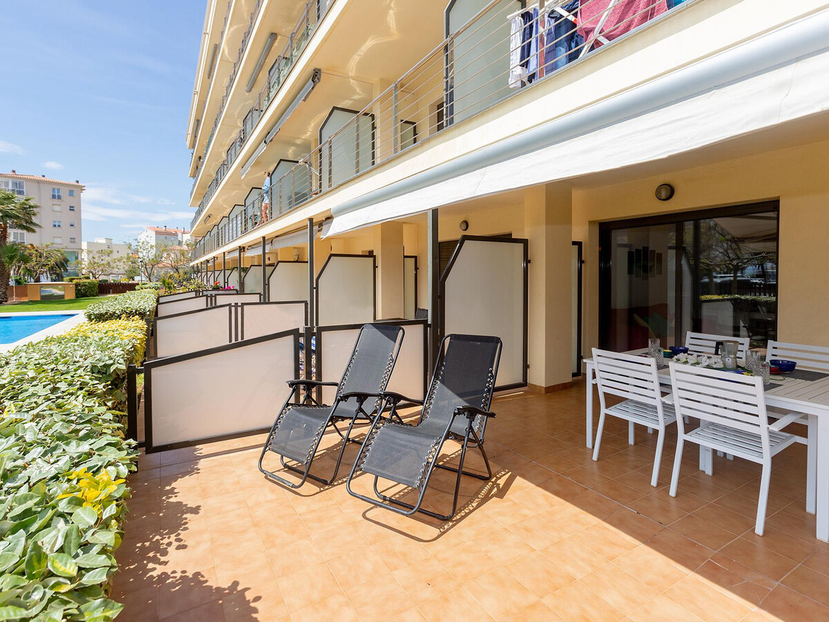 Appartement 2 chambres vue mer à Roses, piscine et terrasse - Photo 3