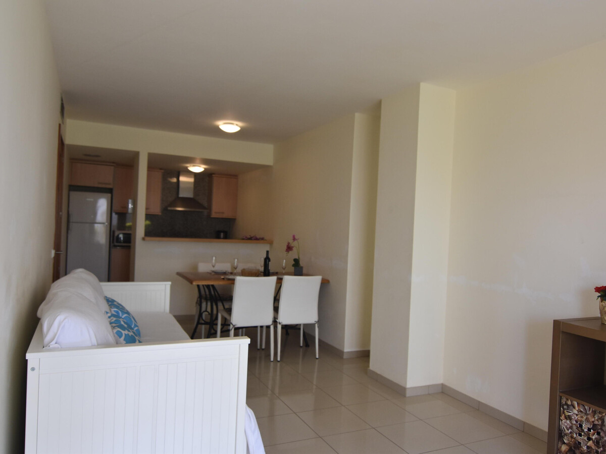 Appartement 1 chambre Roses, terrasse jardin à 50 m de la plage - Photo 13
