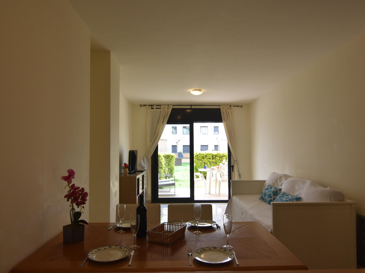 Appartement 1 chambre Roses, terrasse jardin à 50 m de la plage - Photo 15