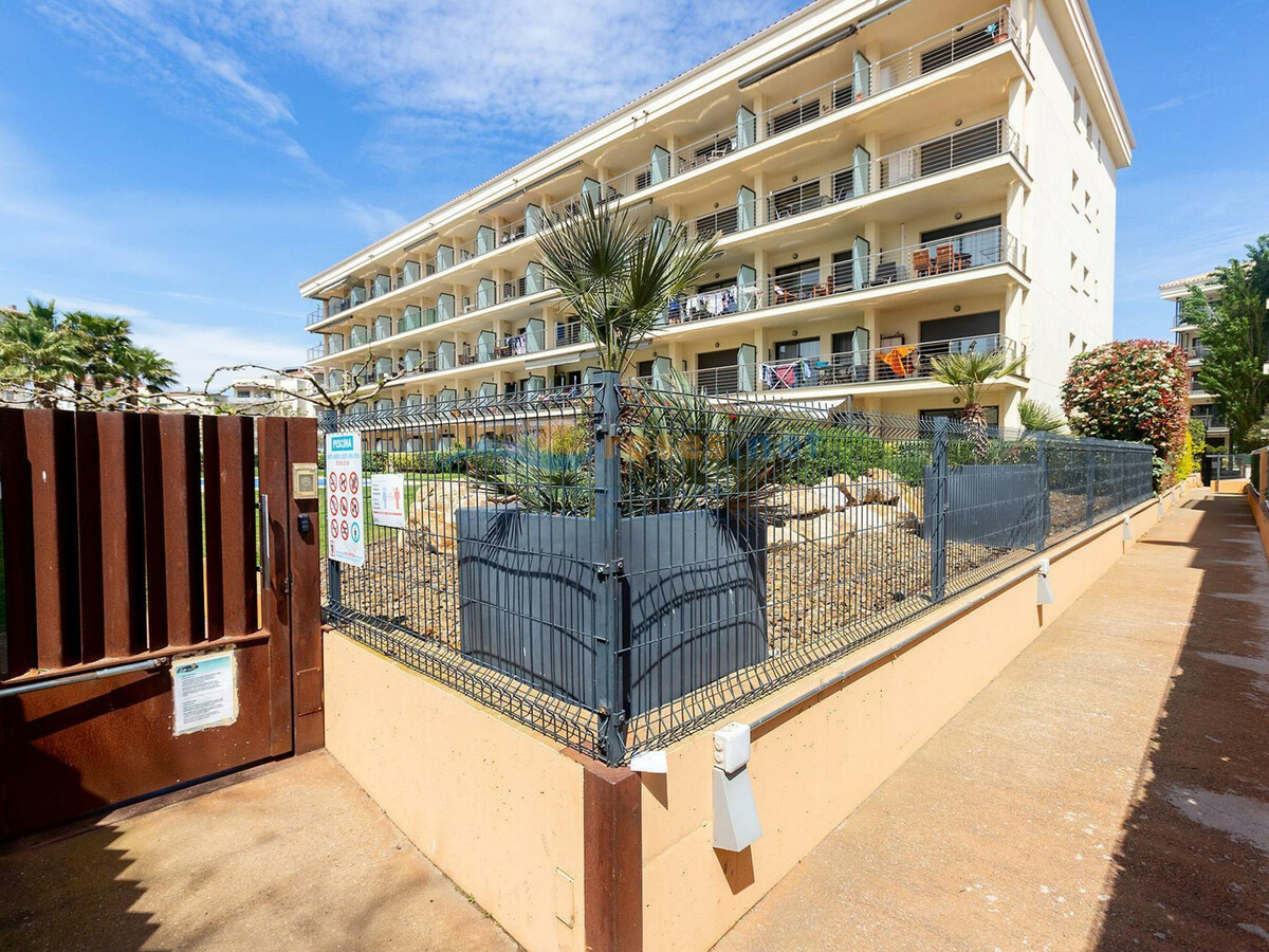 Appartement 1 chambre Roses, terrasse jardin à 50 m de la plage - Photo 25