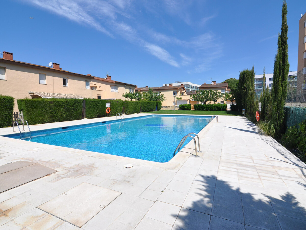 Maison 5 chambres, piscine et jardin à 1,2 km de la plage - Photo 7