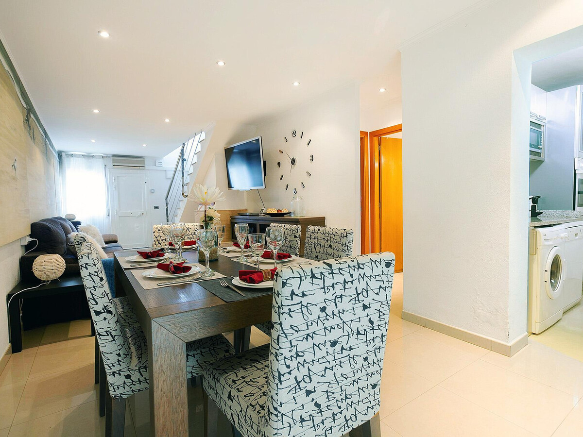 Maison 5 chambres, piscine et jardin à 1,2 km de la plage - Photo 21
