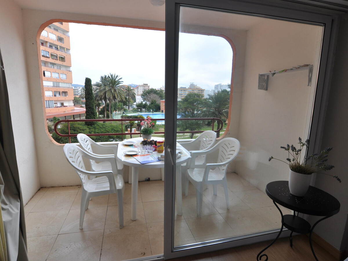 Studio 4 pers avec piscine à Roses, 1500m plage - Photo 2