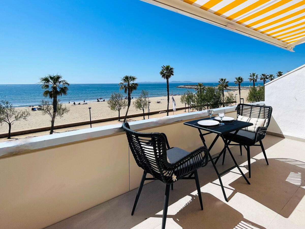Appartement front de mer avec terrasse à Roses - Photo 8