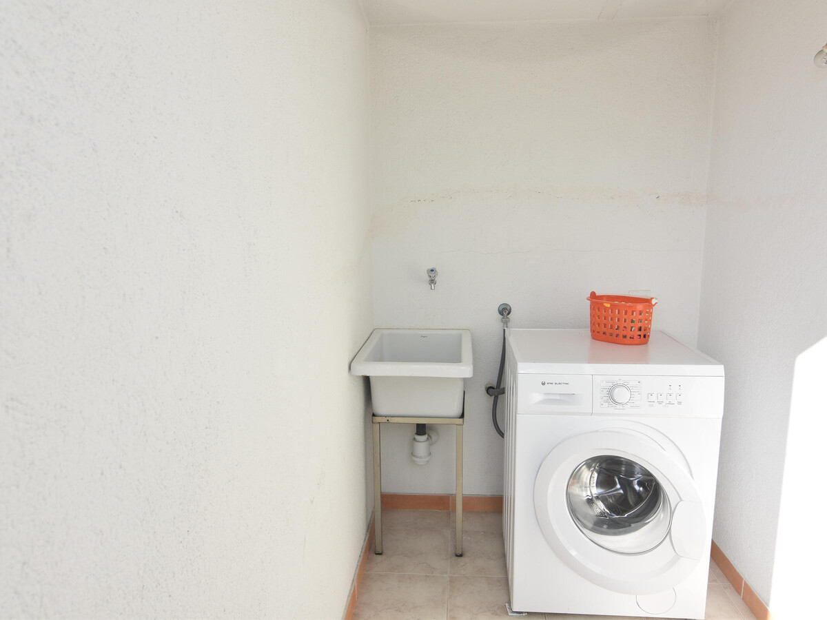 Appartement 2 chambres Roses, 100 m de la plage - Photo 15